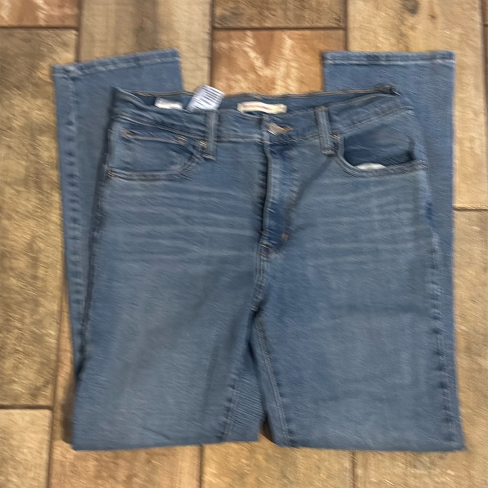 Levi’s hi rise straight